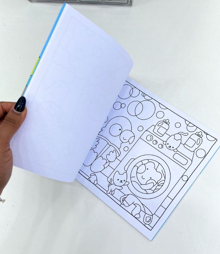 Livro de Colorir Cozy e Cute - Cachorrinho e Gatinho FEBRE DO MOMENTO | Ciranda Cultural