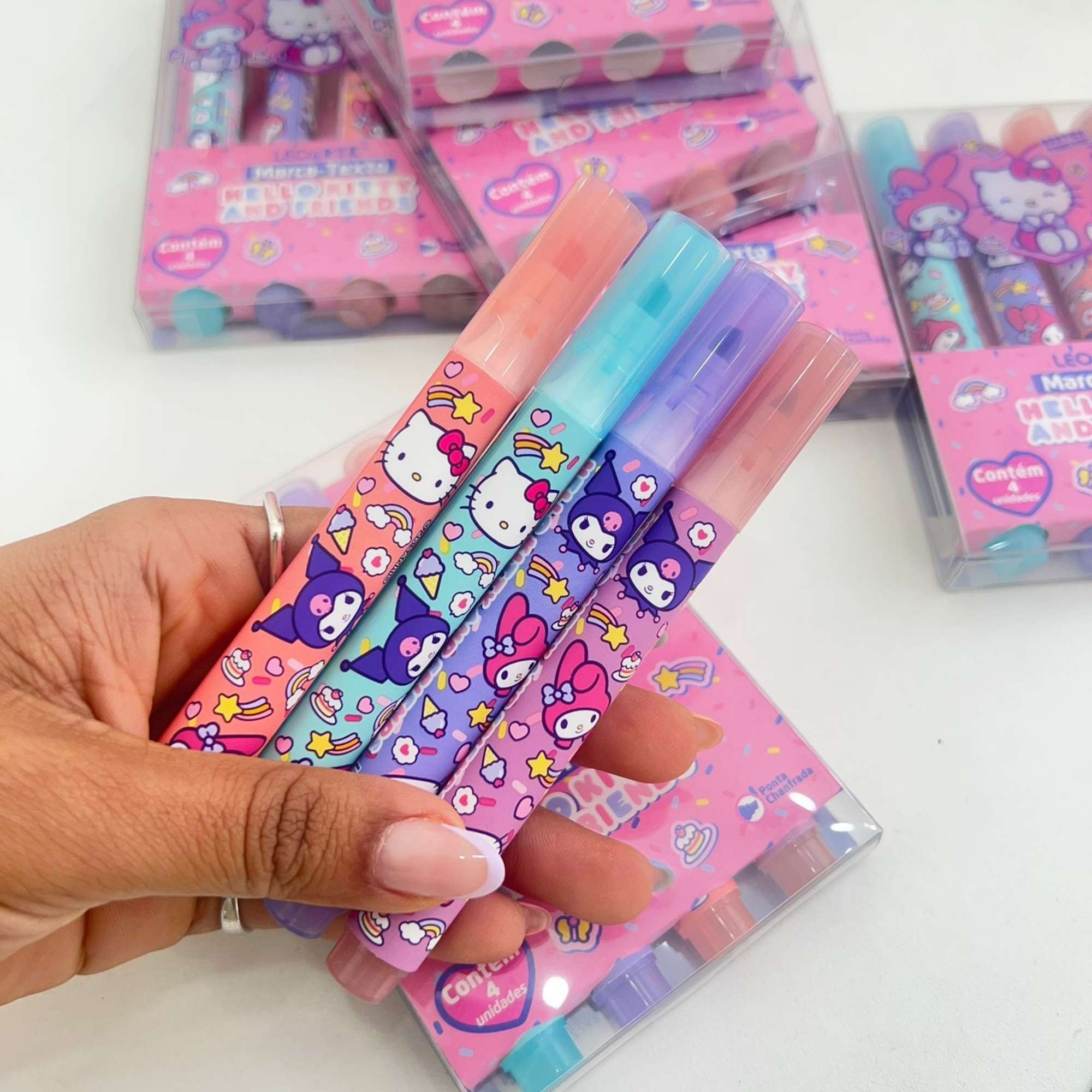 Marca Texto C/ 4 Unidades Hello Kitty e Amigos - Ponta Chanfrada | Leo Arte